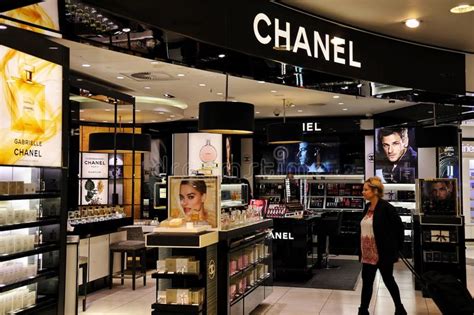 gatwick airport chanel